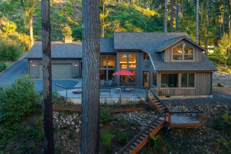 A hillside retreat designed for privacy, comfort, and breathtaking views.